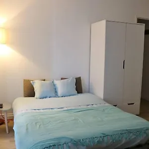 Location Equipe A 200m De La Plage. Appartement